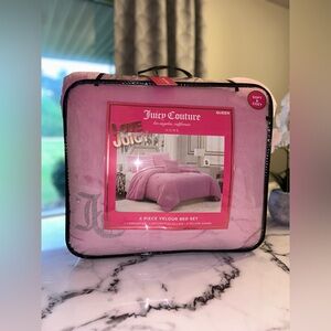 Juicy Couture queen velour bed set